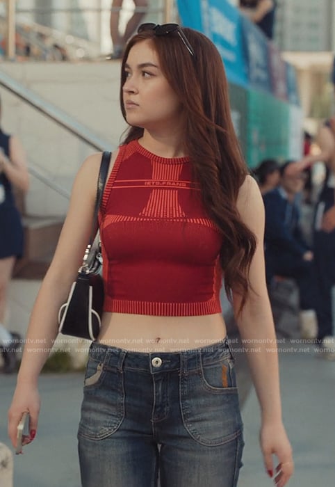 Kitty's red cropped tank and jeans on XO Kitty