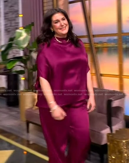 Melanie Lynskey's purple satin top and pants on The View
