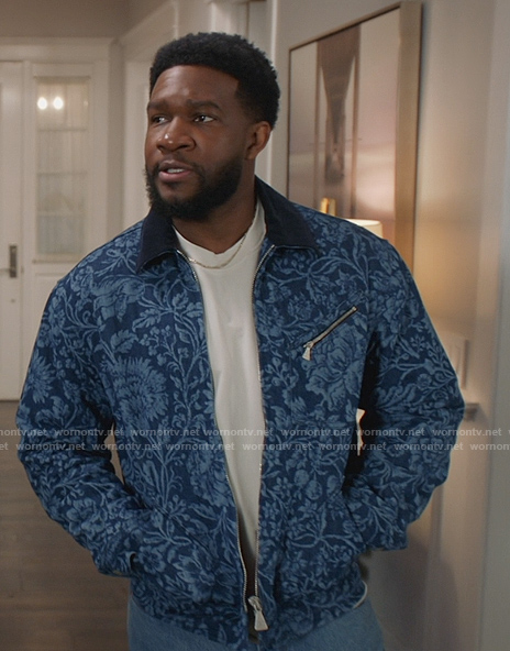 Cassius's blue floral print jacket on All American