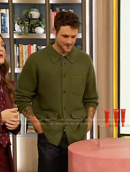 Dylan Efron's green jacket on The Drew Barrymore Show