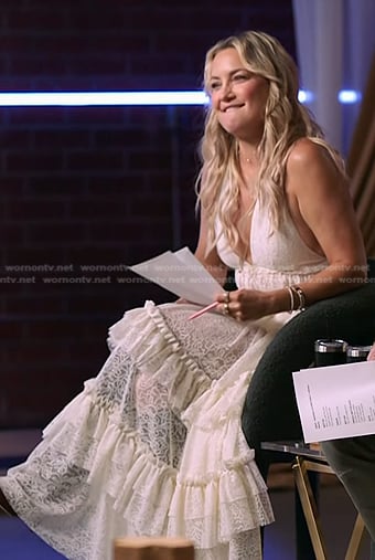 Kate Hudson's white lace tiered dress on The Voice