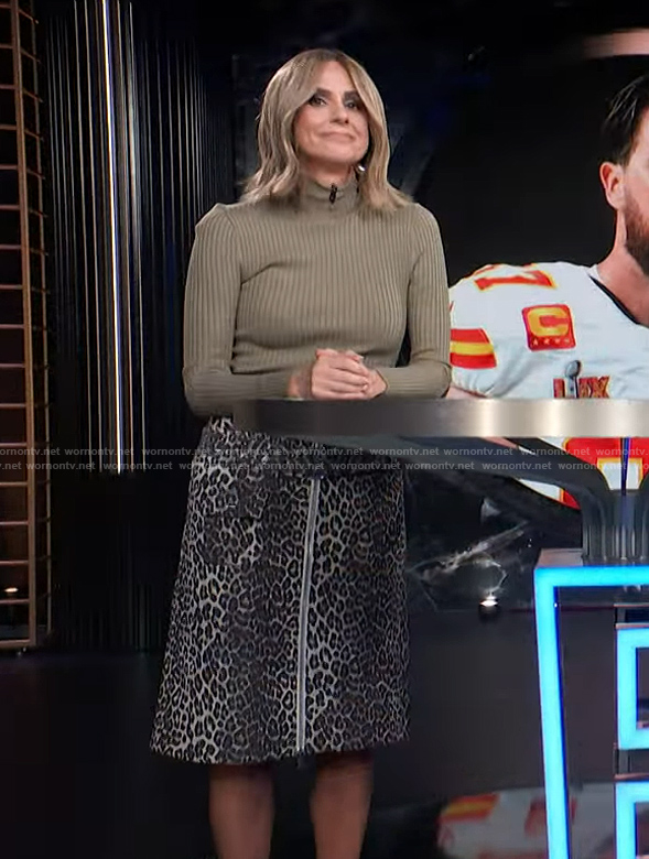 Keltie's leopard print skirt on E! News