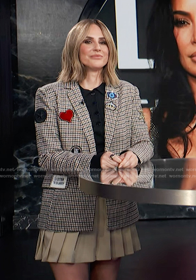 Keltie's check patch blazer on E! News
