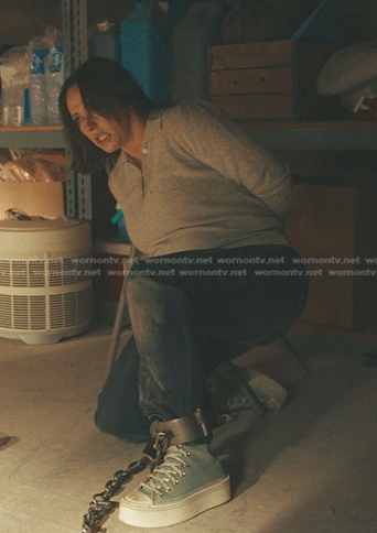 Maddie's blue chunky sole sneakers on 9-1-1