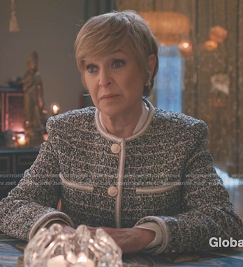 Phyllis’s grey contrast trim tweed jacket on Elsbeth