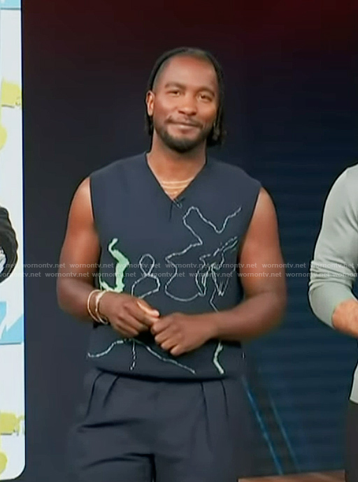 Scott's blue abstract vest on Access Hollywood