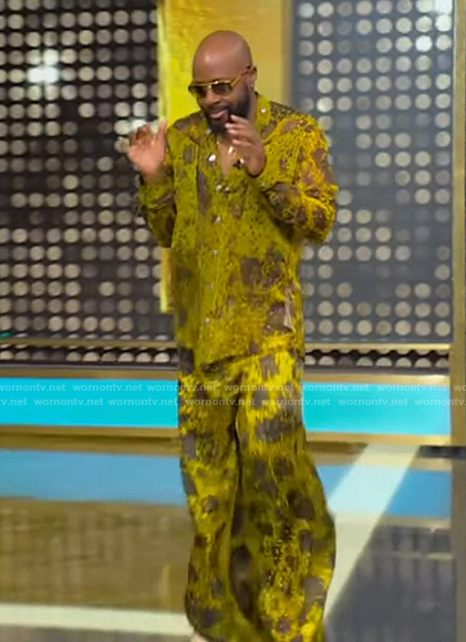 Wyclef's printed satin shirt and pants on Tamron Hall Show