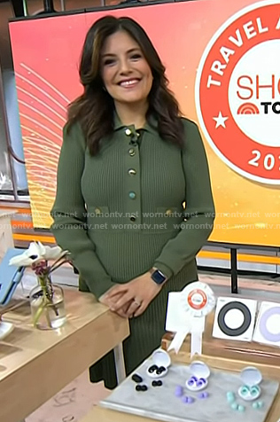 Adrianna's green rib knit dress on Today