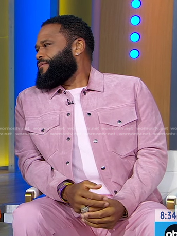 Anthony Andersons’ pink suede jacket on Good Morning America