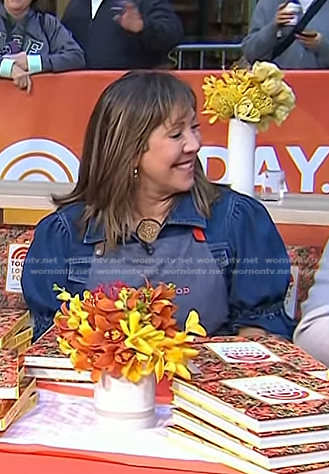 Elizabeth Heiskell's denim puff sleeve jacket on Today