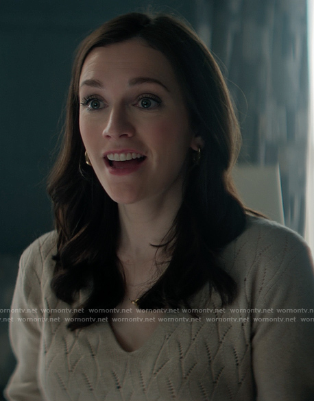 Kate's beige knit sweater on You