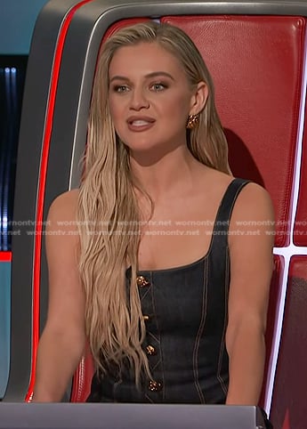 Kelsea Ballerini's button down denim top and jeans on The Voice