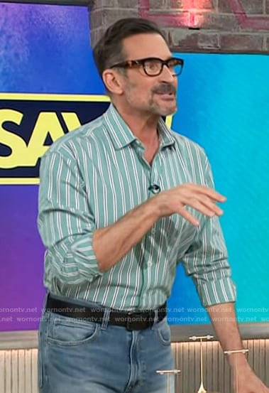 Lawrence Zarian's light blue striped shirt on The Kelly Clarkson Show
