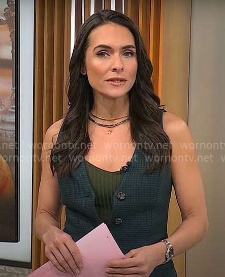 Lilia Luciano's green vest on CBS Mornings