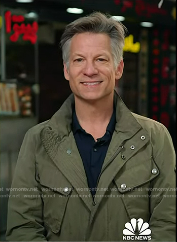 Richard Engel's green field jacket on Today