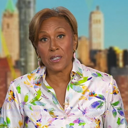 Robin's pink floral print blouse on Good Morning America
