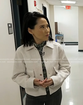Vicky's white cropped jacket on Today