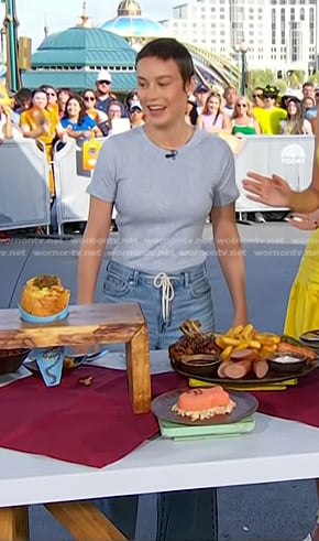 Brie Larson's drawstring waist jeans on Today