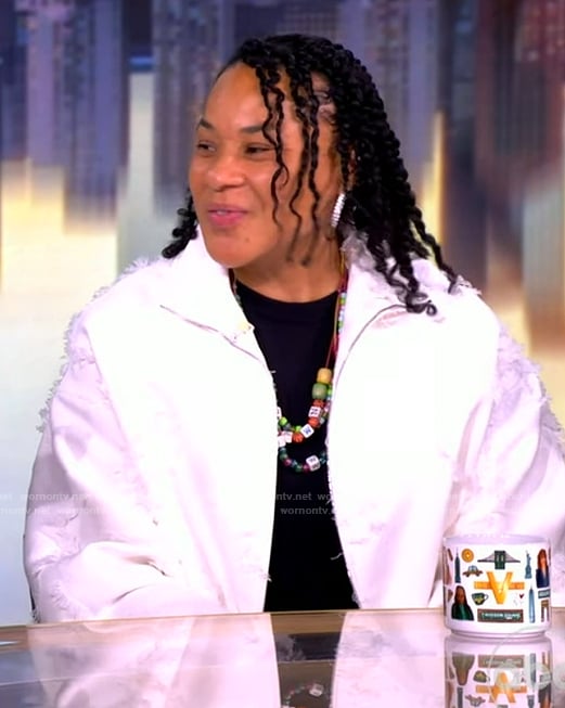 Dawn Staley's white fringe jacket on The View