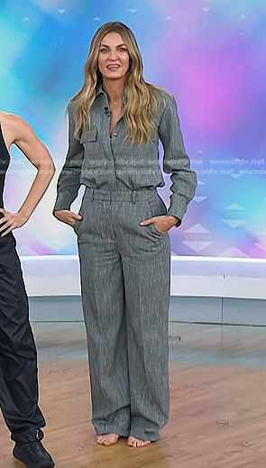 Erin Andrews' grey shirt and pants on Today
