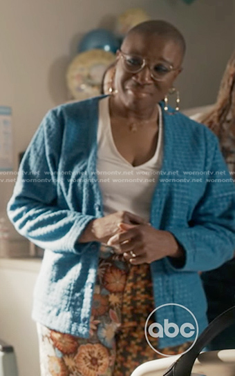 Hen's blue cardigan and patchwork pants on 9-1-1