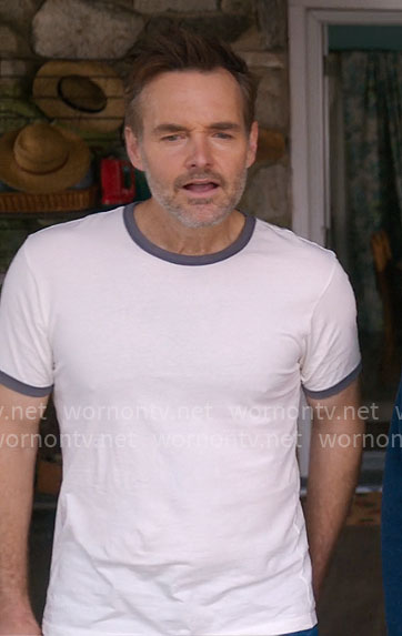 Jack's white t-shirt with contrasting trims on The Four Seasons
