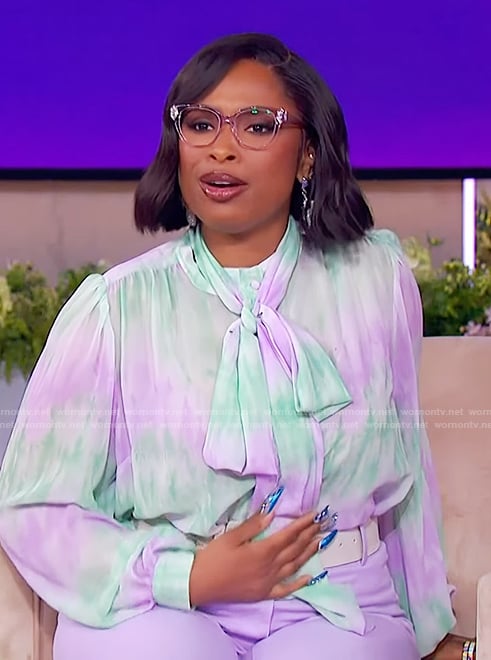 Jennifer's tie dye tie neck blouse on The Jennifer Hudson Show