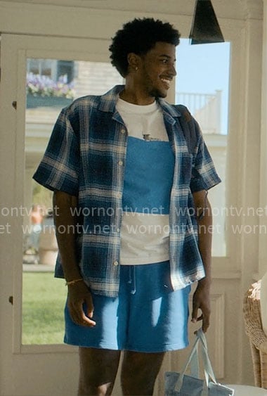 Justin's blue square graphic t-shirt and plaid shirt on Forever