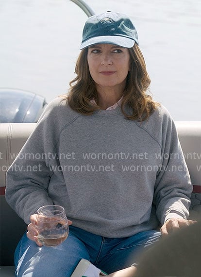 Kate's grey sweatshirt on The Four Seasons