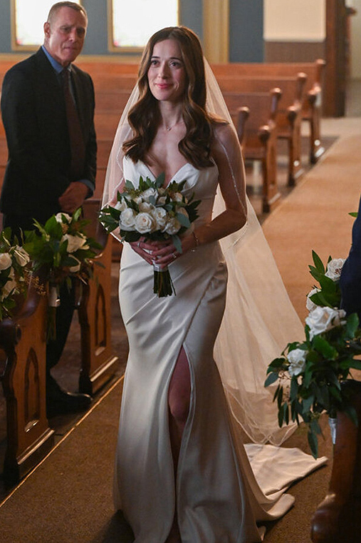 Kim's wedding dress on Chicago PD