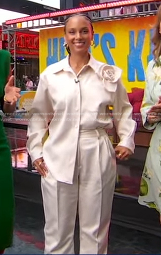 Alicia Keys's ivory rosette shirt and pants on Good Morning America
