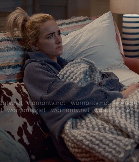 Georgia's blue hoodie on Ginny & Georgia