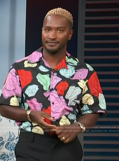 Scott's multicolored floral print shirt on Access Hollywood