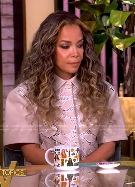 Sunny's gray floral embroidered shirt on The View