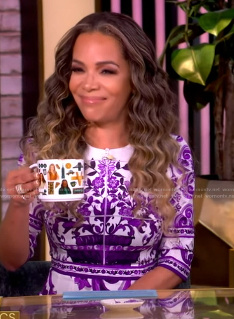 Sunny's floral print sheath dress on The View