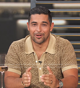 Wilmer Valderrama's beige print knit polo on Access Hollywood