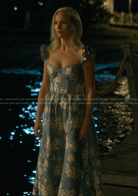 Bess's blue floral print dress on We Were Liars
