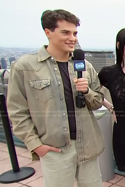 Brooks Marks's denim jacket on E! News