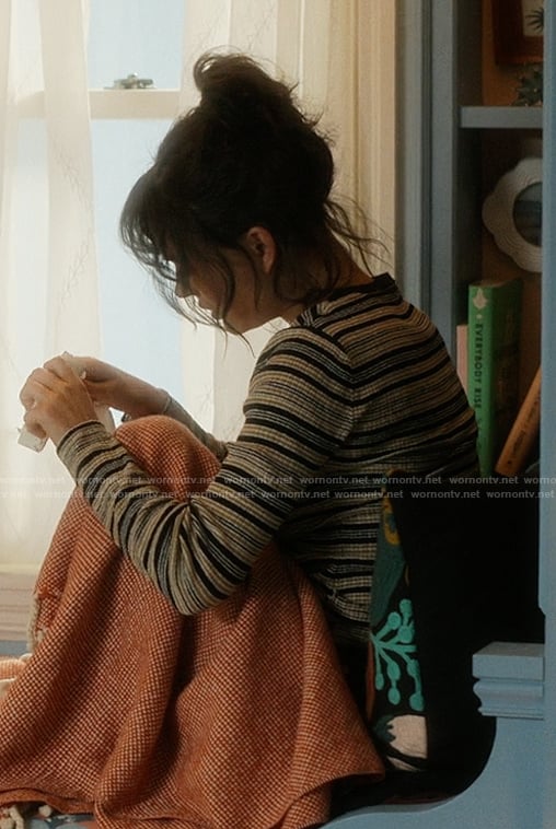 Cadence's black striped top on We Were Liars