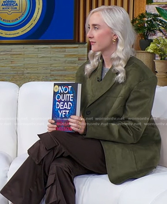 Holly Jackson's green suede oversized blazer on Good Morning America