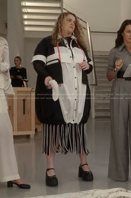 Lela's black and white dress on And Just Like That