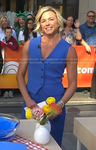 Liz Plosser's blue vest and pants on Today