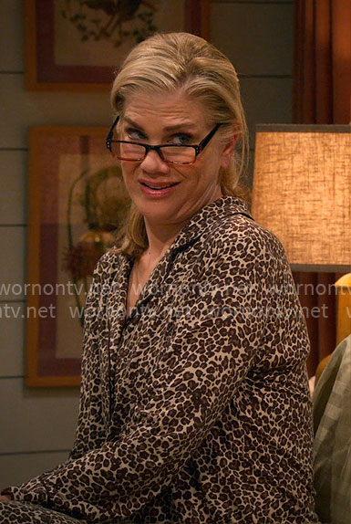 Carol's leopard print pajamas on Leanne