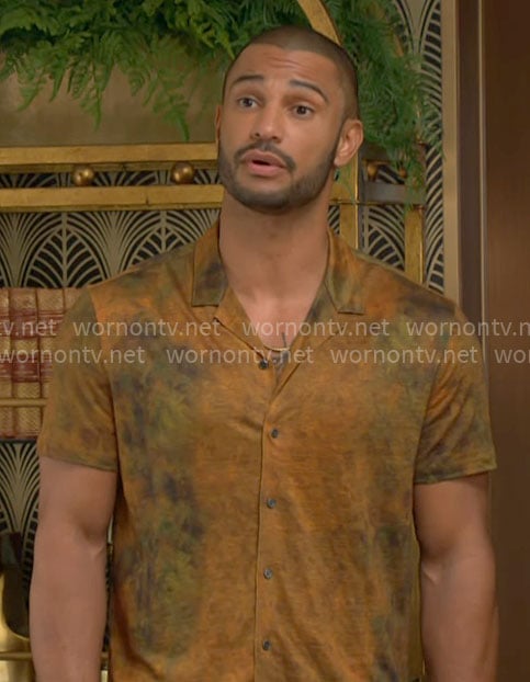 Holden's rust orange shirt on The Young and the Restless