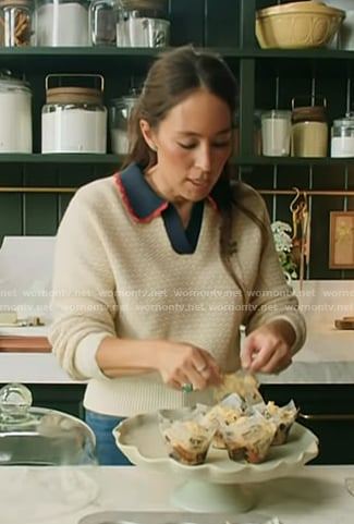 Joanna Gaines's ivory contrast collar sweater on Today