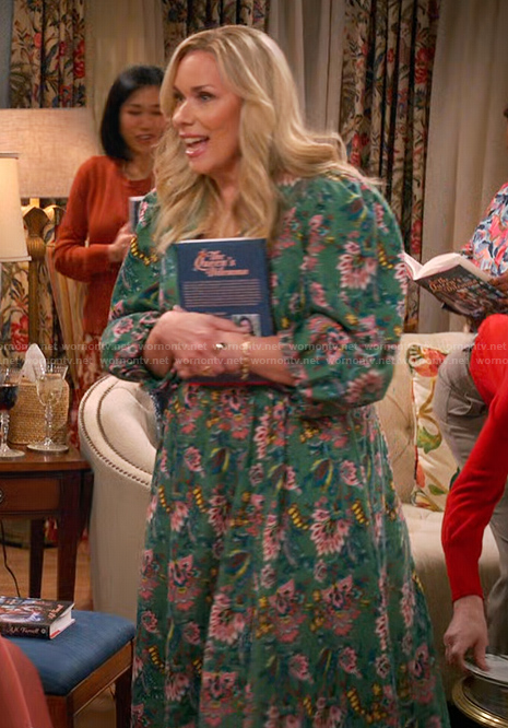 Leanne's green floral print dress on Leanne