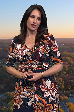 Maria's navy floral dress on Today