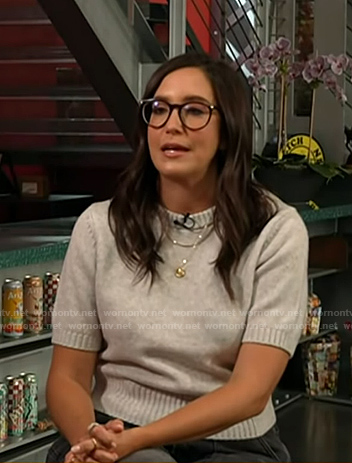 Savannah's grey short sleeve sweater on Today