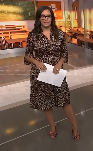 Savannah's metallic pink bow sandals on NBC News Daily