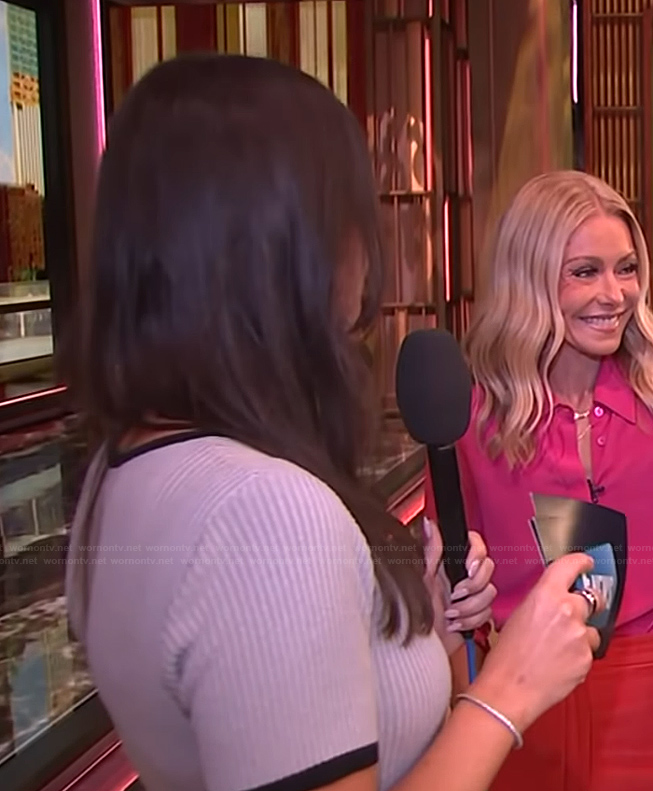 Emily's gray ribbed dress on E! News